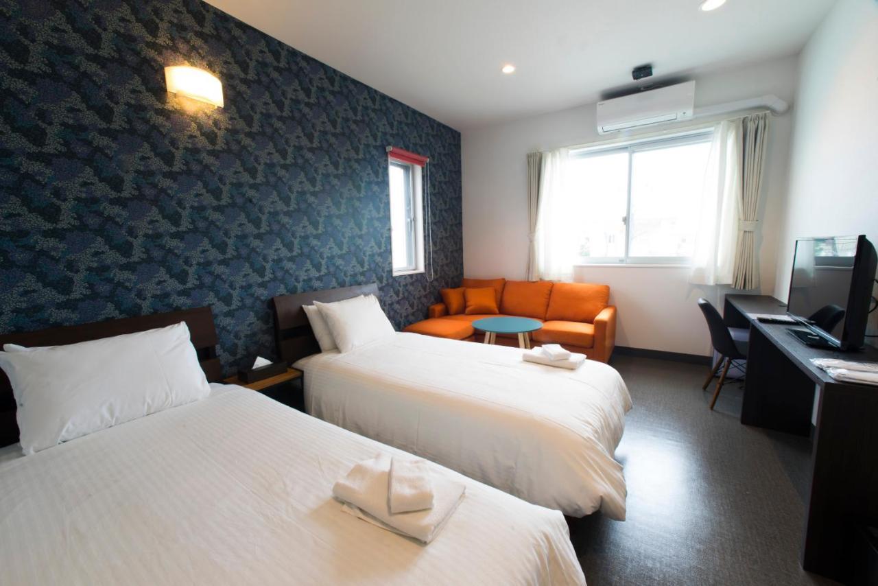 Ishigaki  Hostel Sunterrace Ishigaki מראה חיצוני תמונה